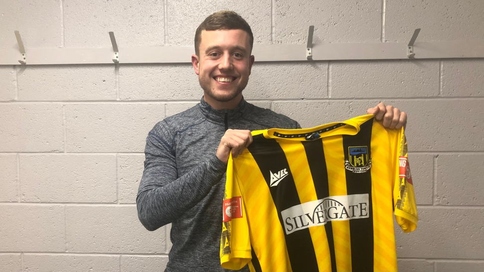 Hebburn move for Whitby midfielder