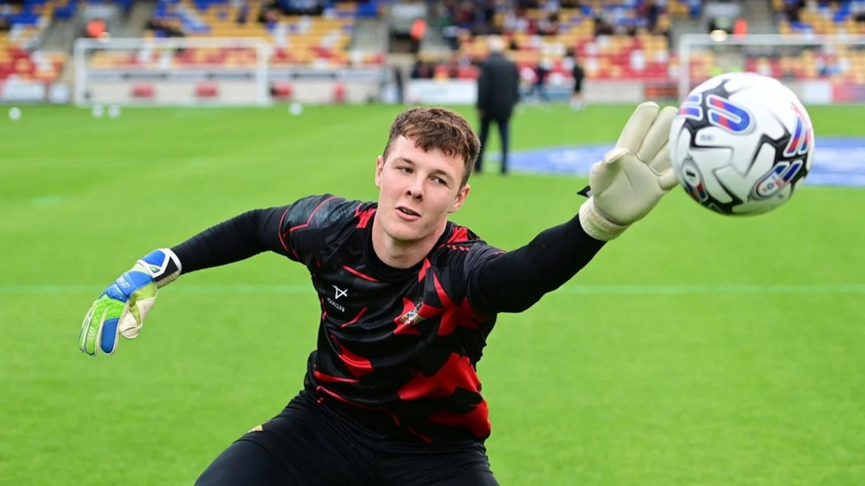 Doncaster goalkeeper comes to Gainsborough's rescue