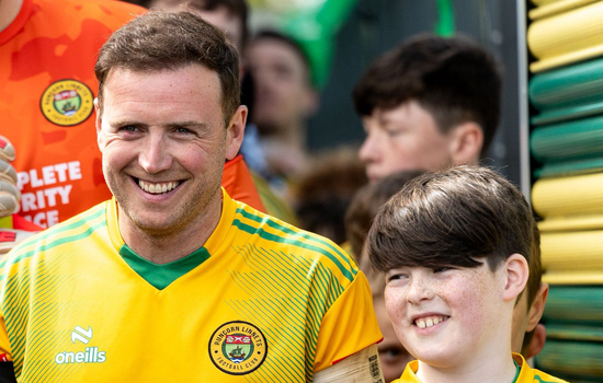 Irwin bids Linnets farewell