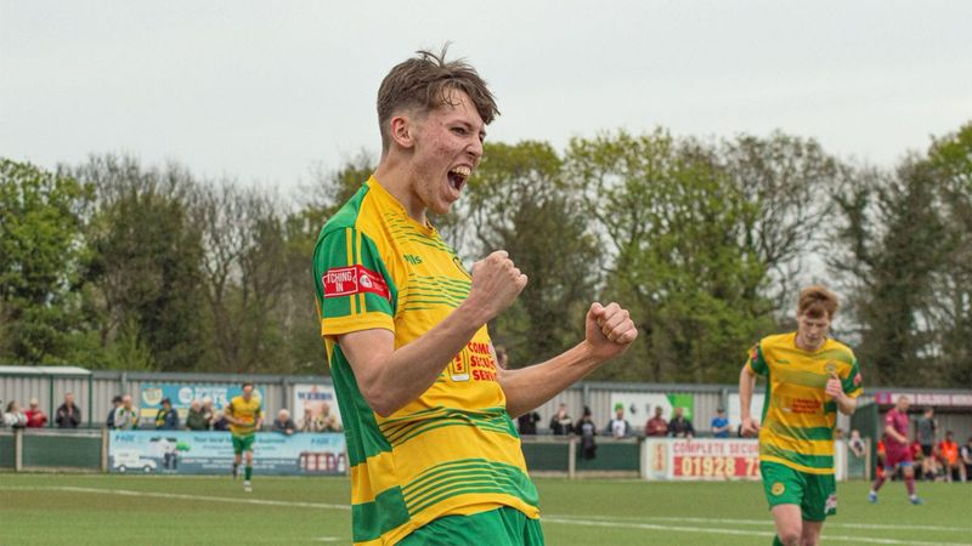 Runcorn Linnets forward handed Football League opportunity
