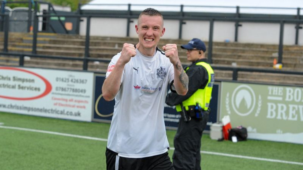 Experienced defender joins Warrington Town
