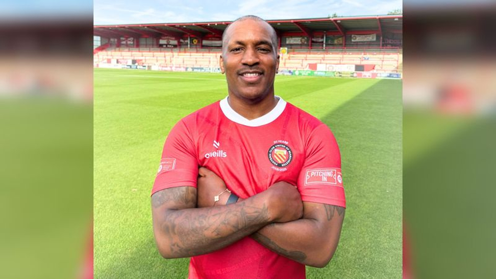 FC United complete signing of Andre Wisdom